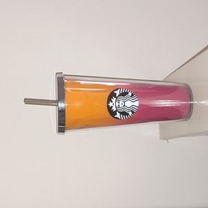 New in box Starbucks Holiday Venti Cold Brew Travel Tumbler w/ Straw
